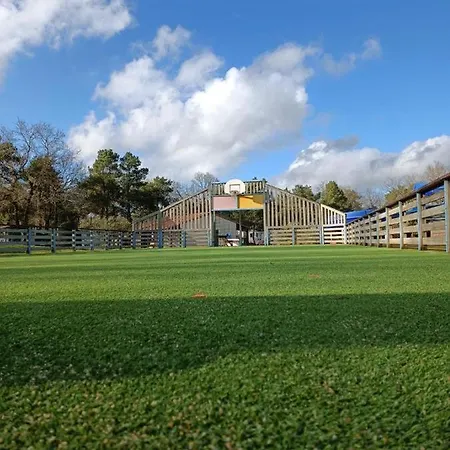 Mobil 4 Personnes Plein Coeur De La Vendee Proche Parc Du Puydufou * La Boissiere-de-Montaigu