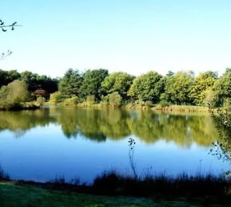 Mobil 4 Personnes Plein Coeur De La Vendee Proche Parc Du Puydufou Campingplatz *