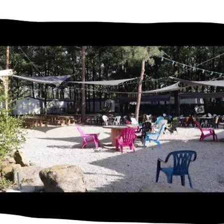 Mobil 4 Personnes Plein Coeur De La Vendee Proche Parc Du Puydufou Campsite *