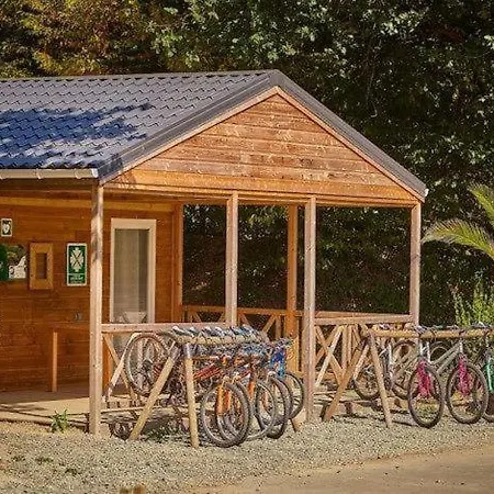 Mobil 4 Personnes Plein Coeur De La Vendee Proche Parc Du Puydufou Campsite La Boissiere-de-Montaigu