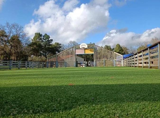 Mobil 4 Personnes Plein Coeur De La Vendee Proche Parc Du Puydufou * La Boissiere-de-Montaigu