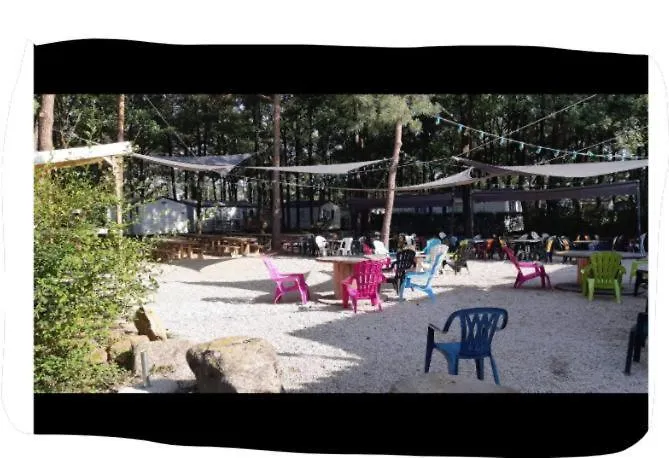 Mobil 4 Personnes Plein Coeur De La Vendee Proche Parc Du Puydufou Campingplads *